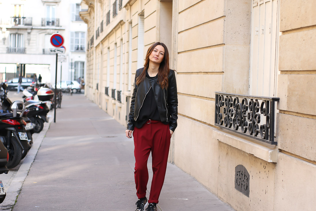 pantalon-rouge-blouson-noir1