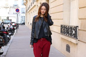 pantalon-rouge-blouson-noir8