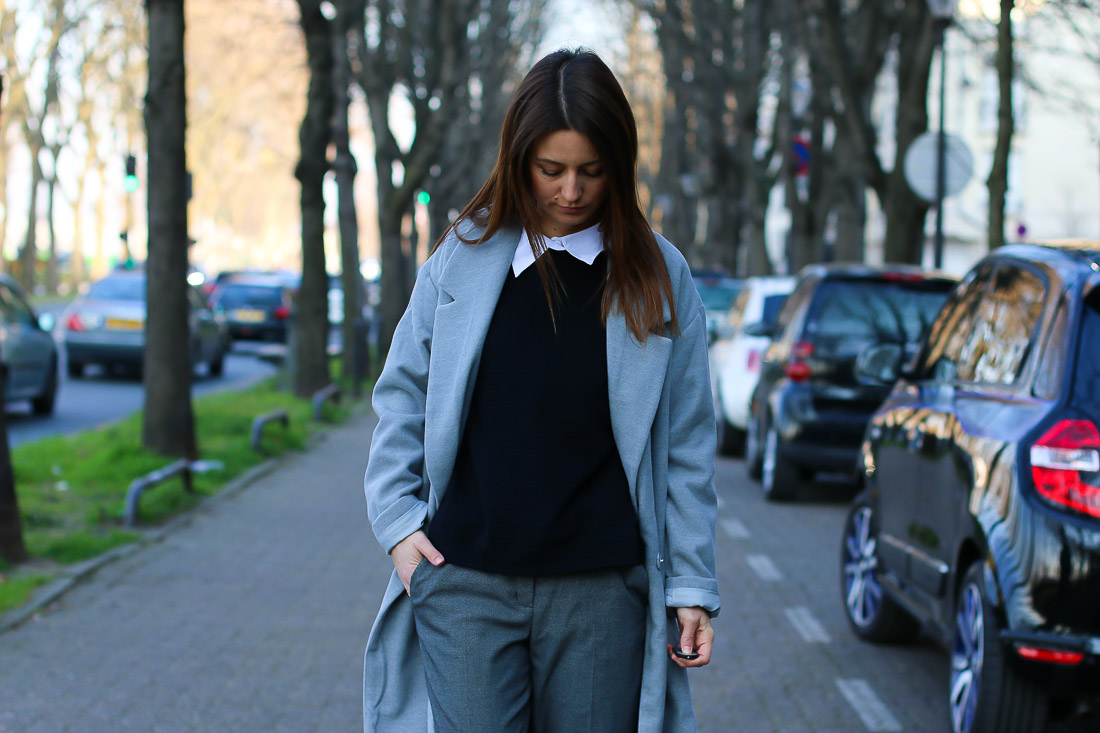 long-manteau-gris-superstar-blanches6