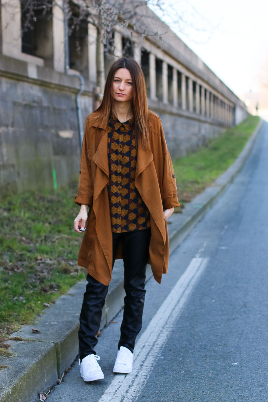 trench-coat-pantalon-cuir1