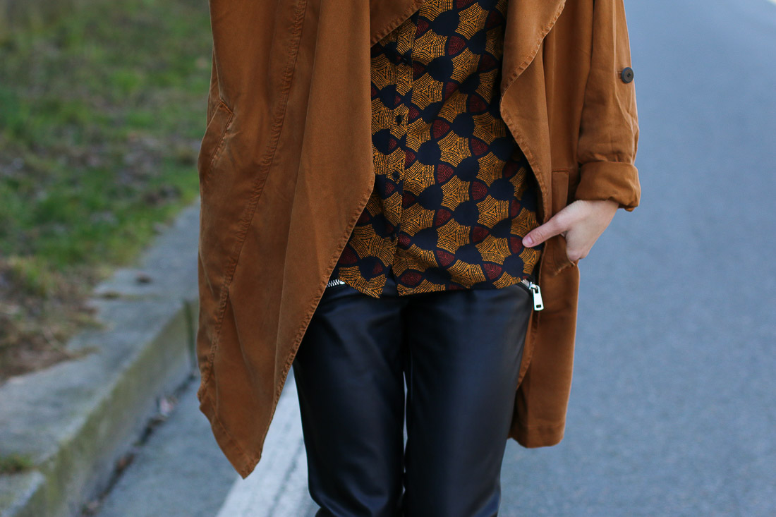 trench-coat-pantalon-cuir3