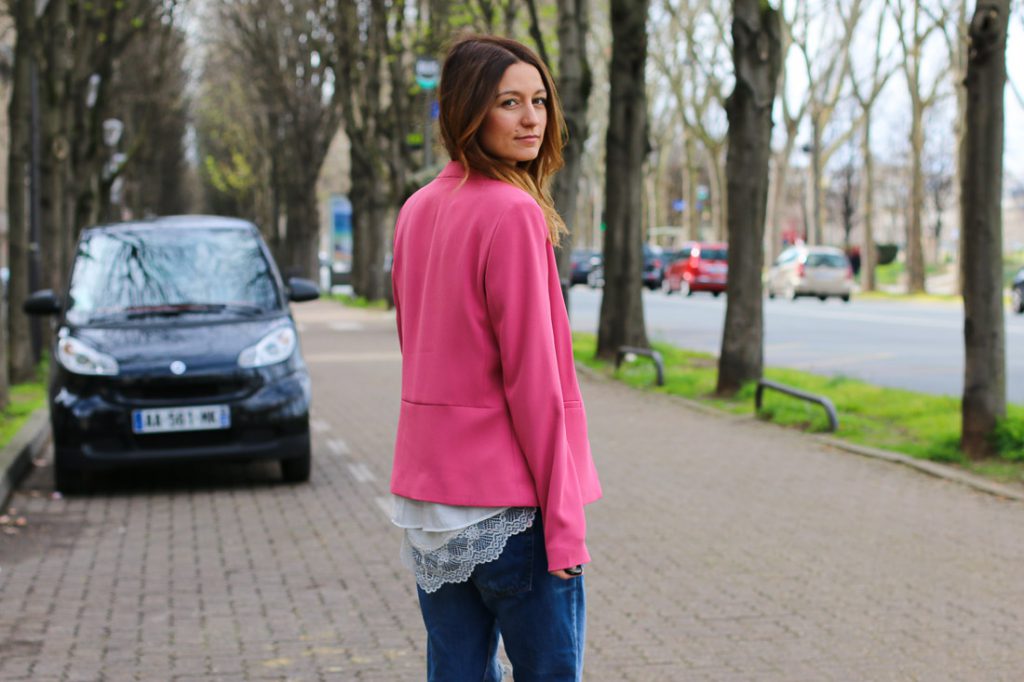 Veste en lin ornée de perles et de sequins