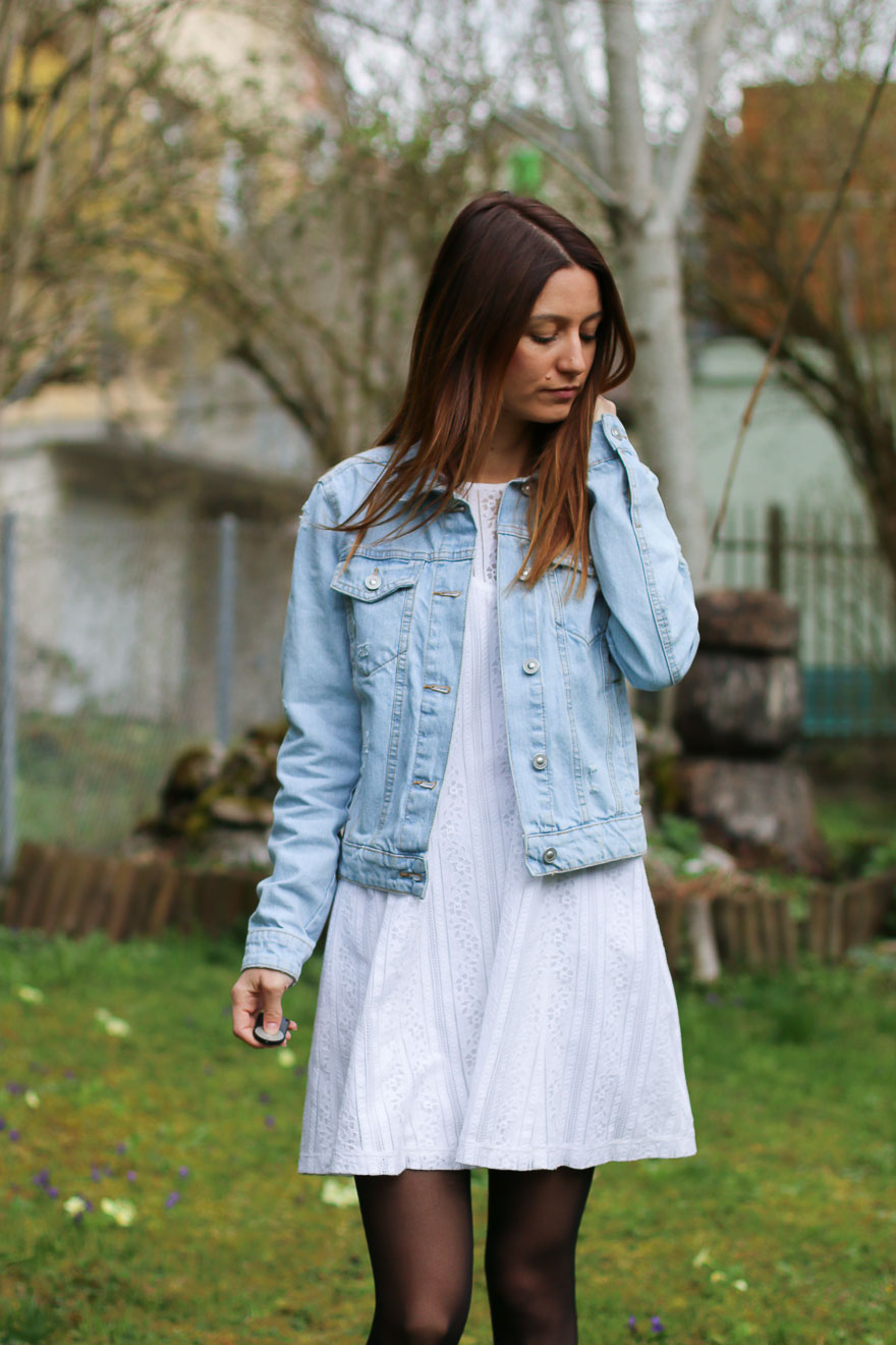 veste-jeans-robe-blanche6