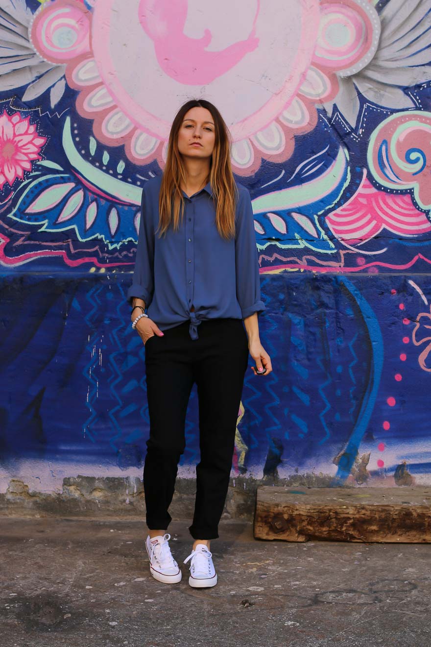 chemise-bleue-converses3